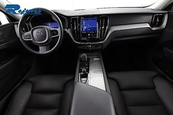 Volvo Xc60 2023 photo 2