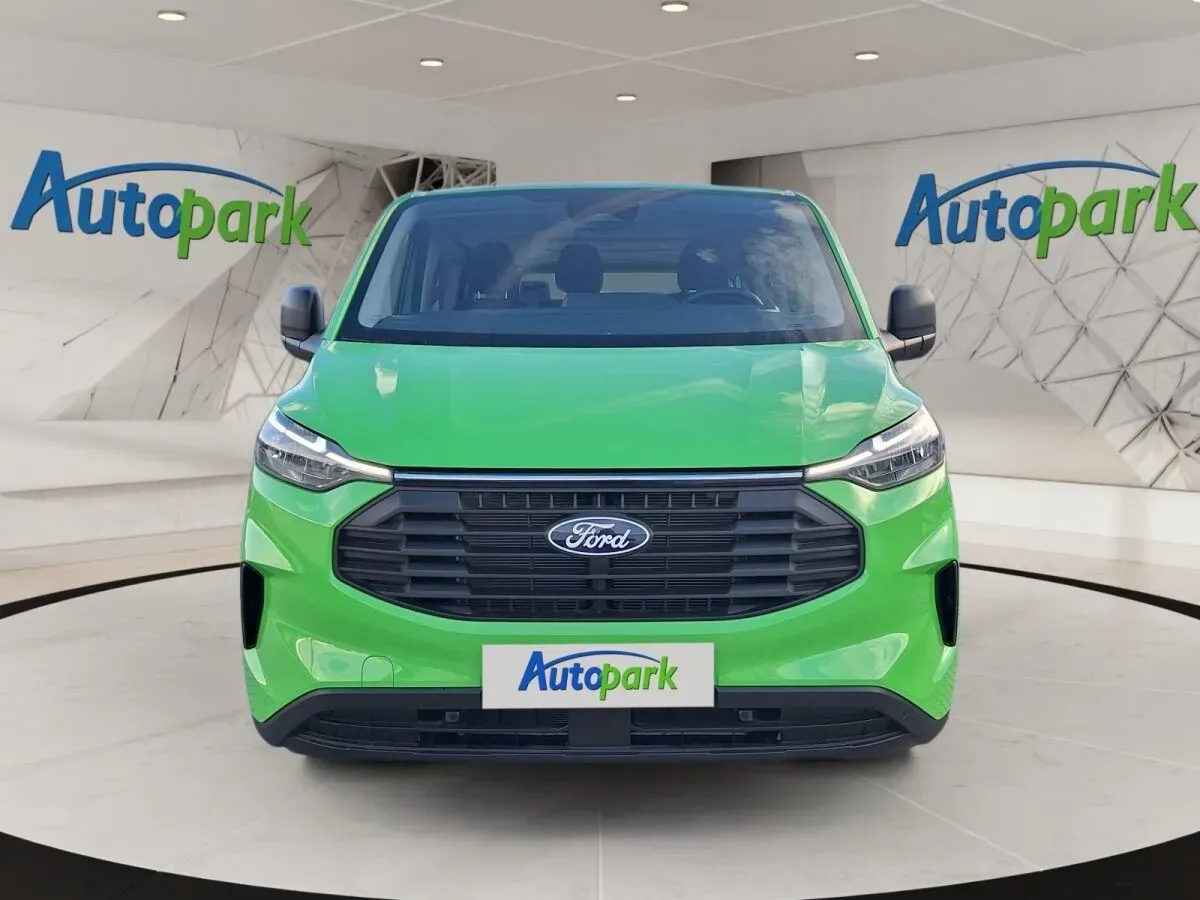 Ford Transit Custom 2025 photo 2