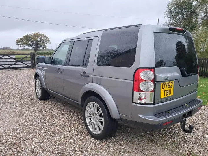 Land Rover Discovery 4 2012 photo 3