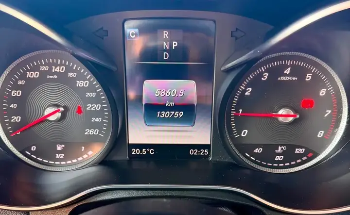 Mercedes-Benz Glc 300 2019 photo 2