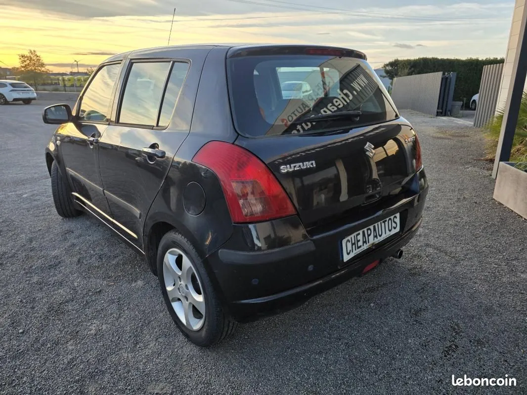 Suzuki Swift 2006 photo 4