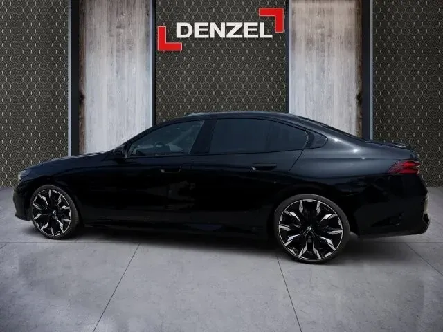 BMW 5 Series 2026 photo 2