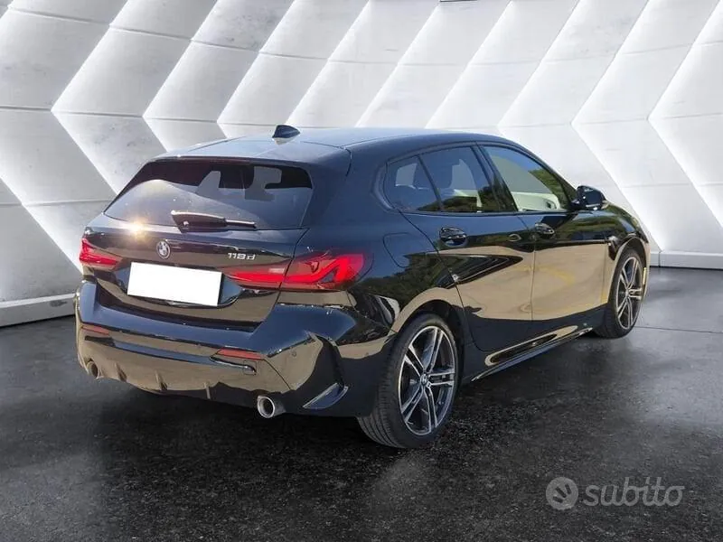 BMW 1 Series 2024 photo 4