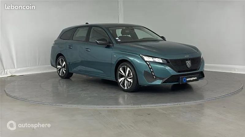 Peugeot 308 2022 photo 3