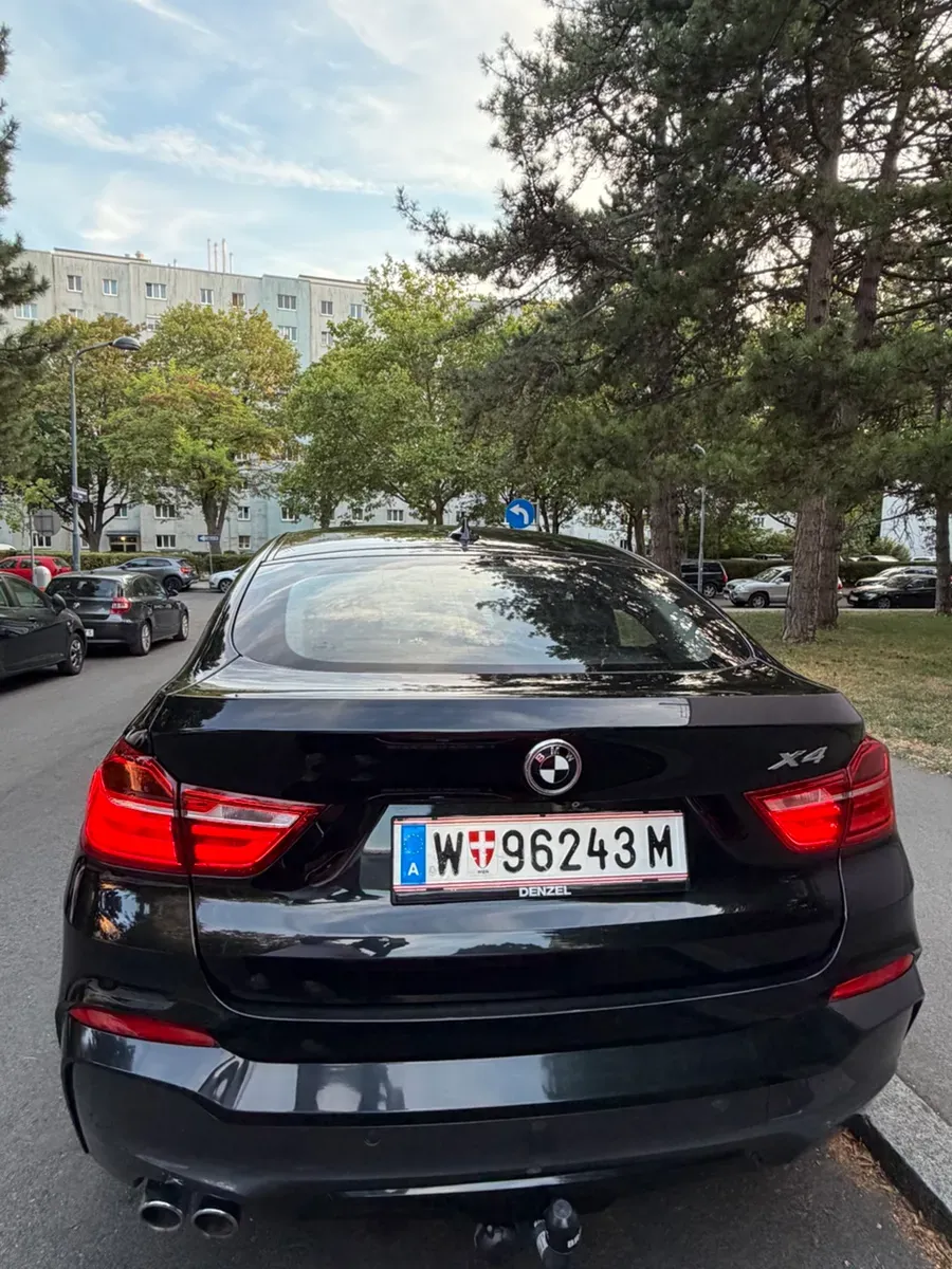 BMW X4 2015 photo 2