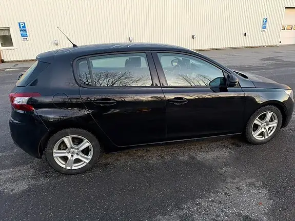 Peugeot 308 2014 photo 4
