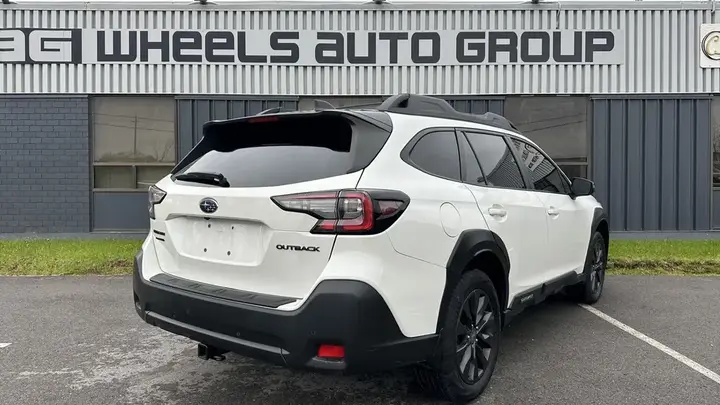 Subaru Outback 2023 photo 4