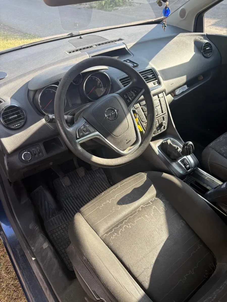 Opel Meriva 2011 photo 3