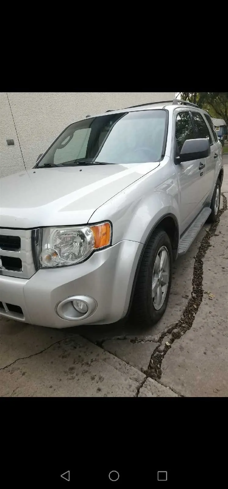 Ford Escape 2010 photo 2