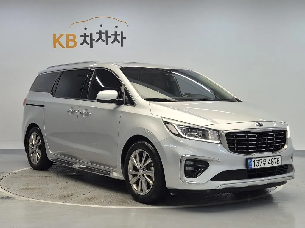 Kia Carnival 2019 photo 4
