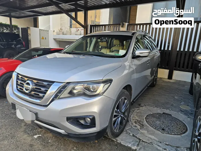 Nissan Pathfinder 2019 photo 2