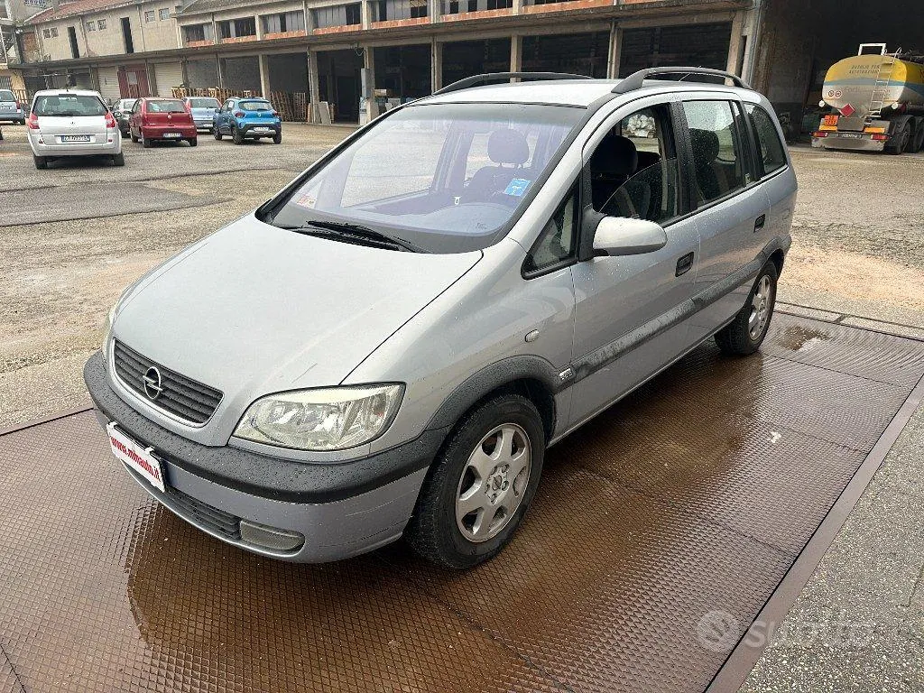Opel Zafira 2002 photo 3