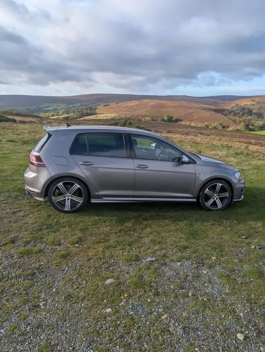 Volkswagen Golf R