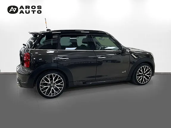 Mini Countryman Cooper S 2015 photo 4