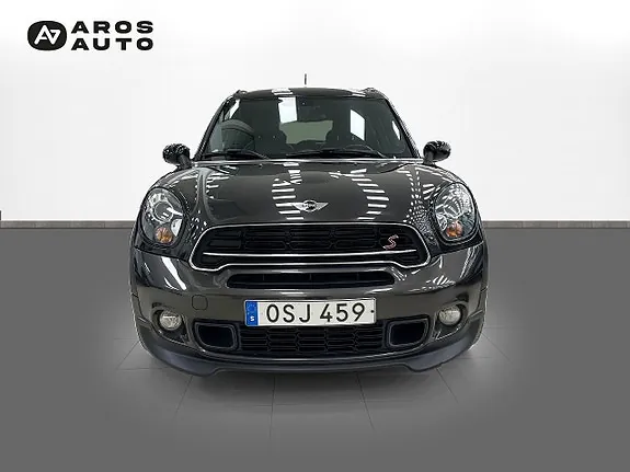 Mini Countryman Cooper S 2015 photo 2
