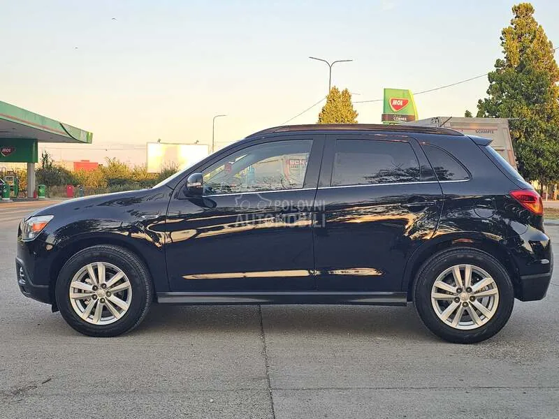 Mitsubishi Asx 2011 photo 5