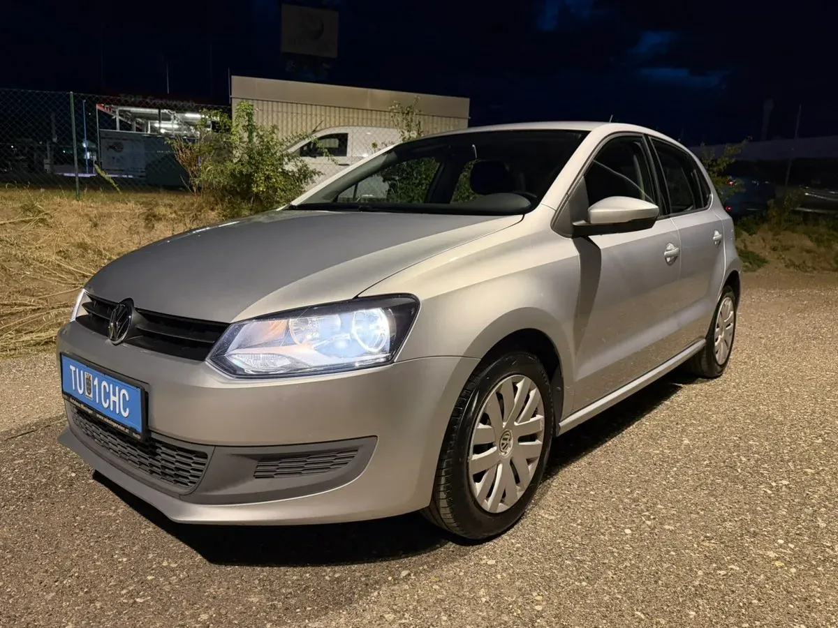 Volkswagen Polo 2010 photo 3