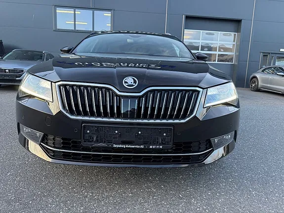 Skoda Superb 2020 photo 5