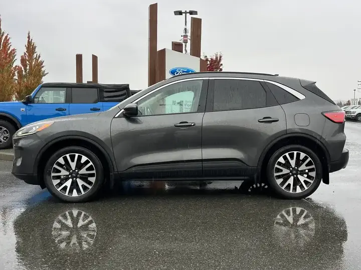 Ford Escape 2020 photo 3