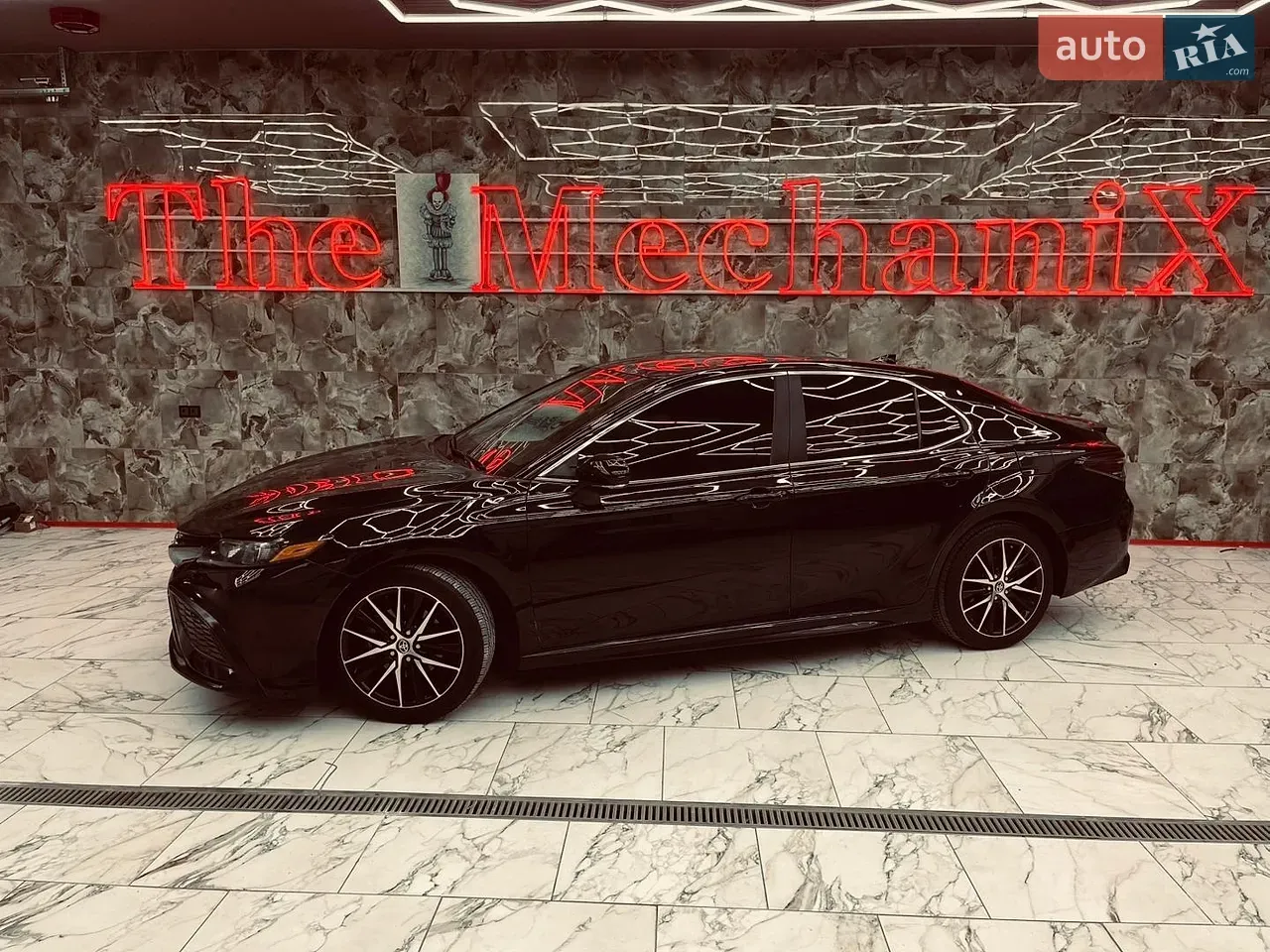 Toyota Camry 2024 photo 5