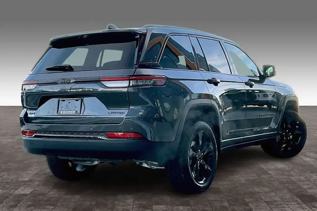 Jeep Grand Cherokee 2025 photo 5