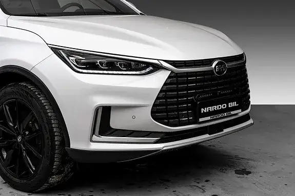 BYD Tang 2023 photo 2