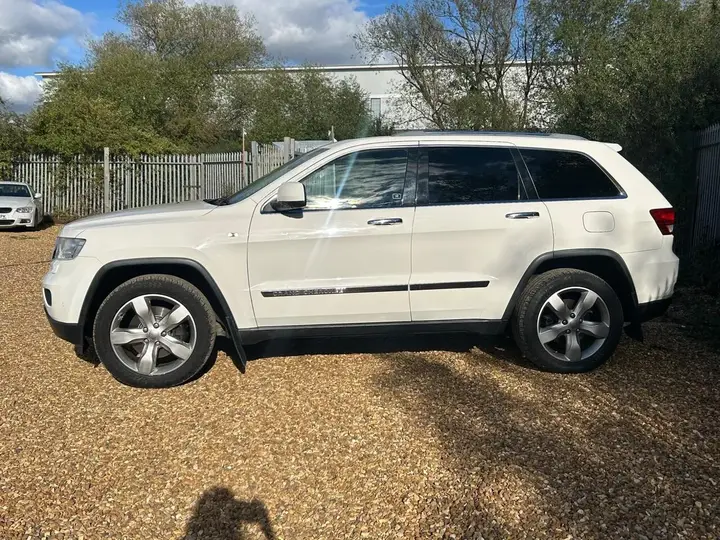Jeep Grand Cherokee 2012 photo 4