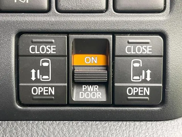 Toyota Corolla Hybrid Zs 2017 photo 5
