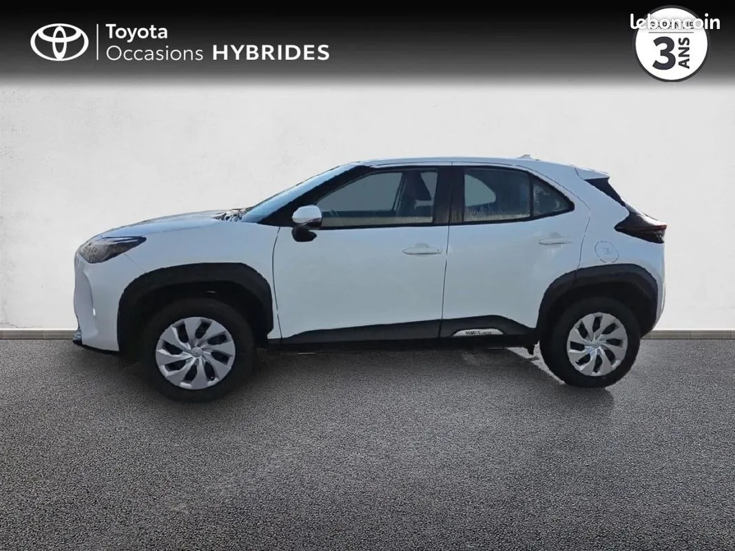 Toyota Yaris Cross 2025 photo 3
