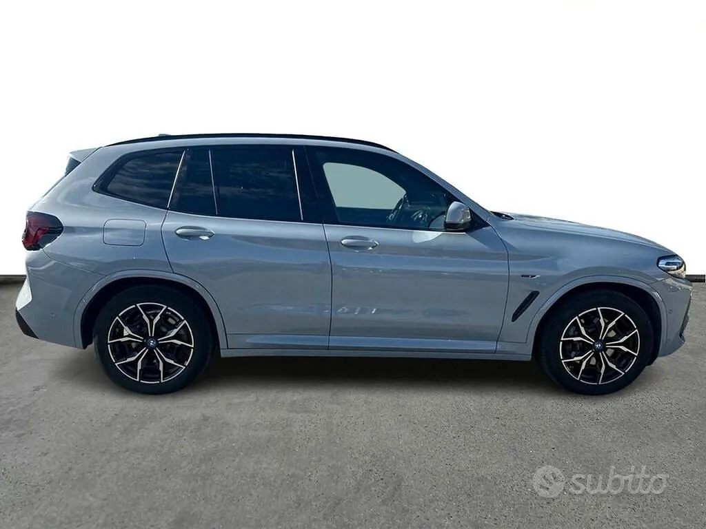 BMW X3 2022 photo 4