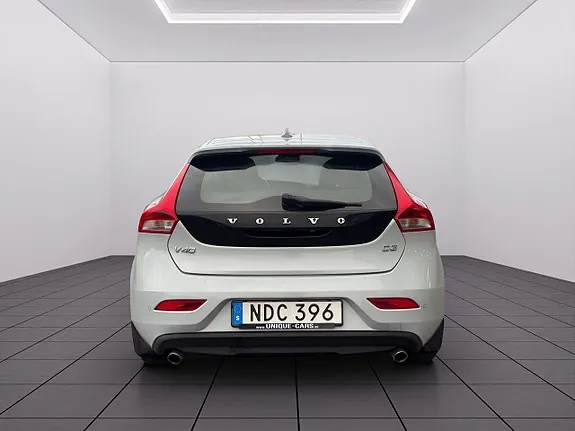 Volvo V40 2013 photo 4