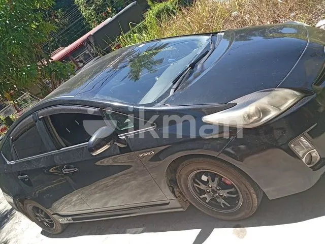 Toyota Prius 2012 photo 2