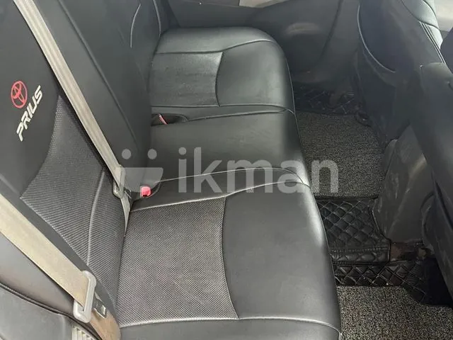 Toyota Prius 2012 photo 5