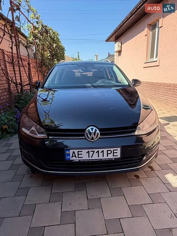 Volkswagen Golf 2015 photo 2