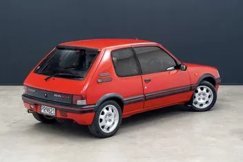 Peugeot 205 1991 photo 3