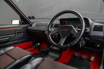 Peugeot 205 1991 photo 4