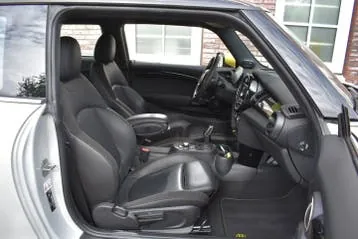 Mini Cooper 2019 photo 2