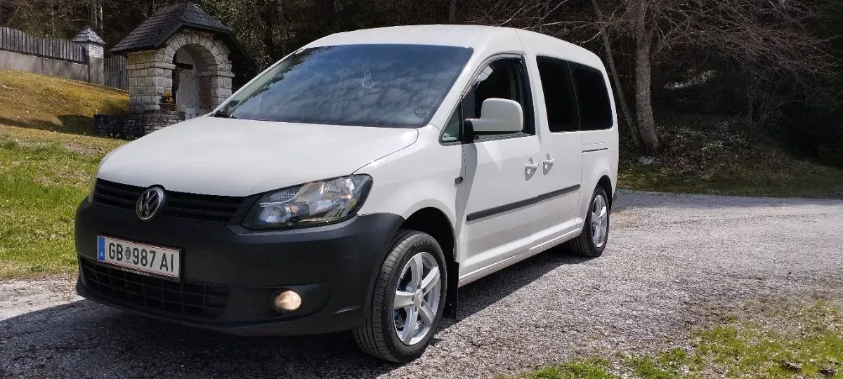 Volkswagen Caddy 2012 photo 2