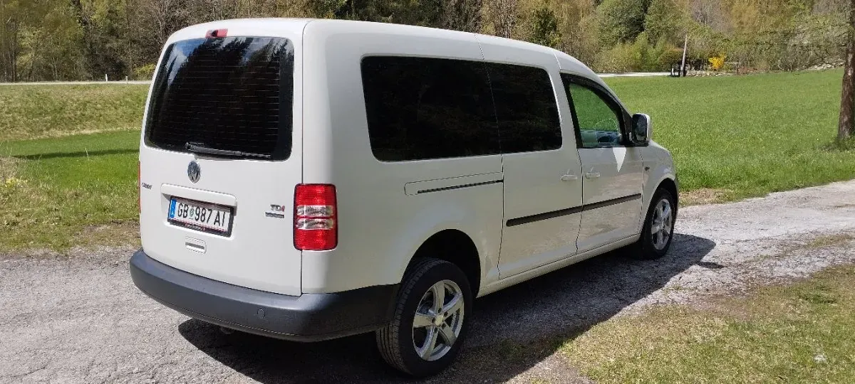 Volkswagen Caddy 2012 photo 3