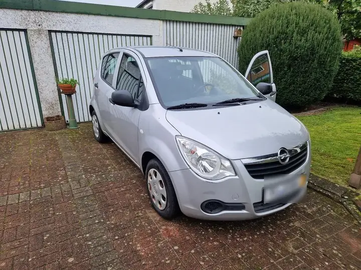 Opel Agila