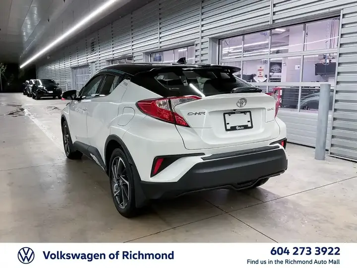 Toyota C-Hr 2021 photo 5