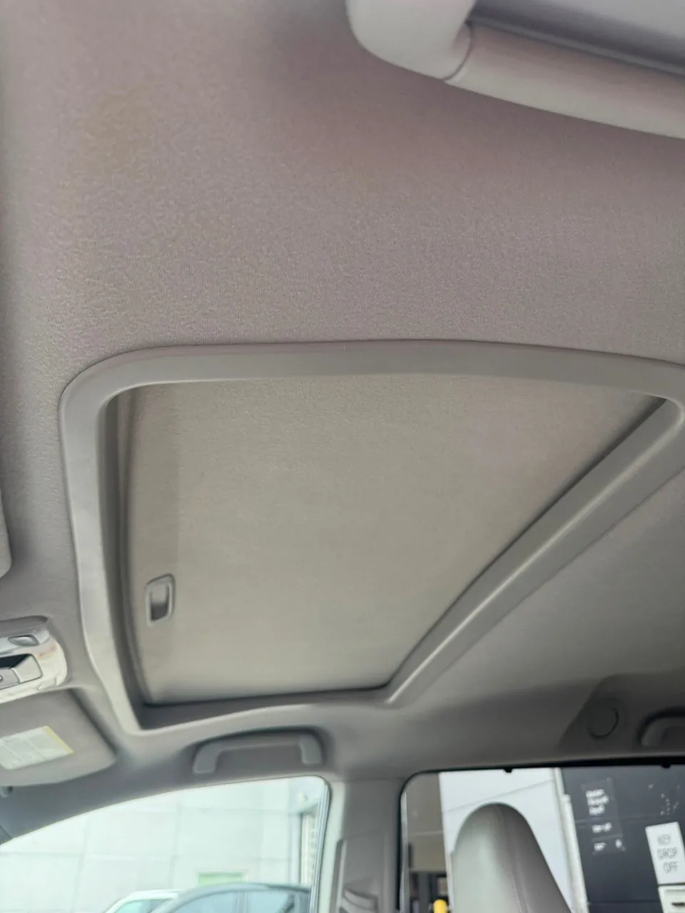 Toyota Sienna 2012 photo 5
