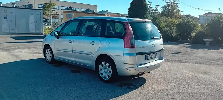 Citroen C4 Picasso 2009 photo 5