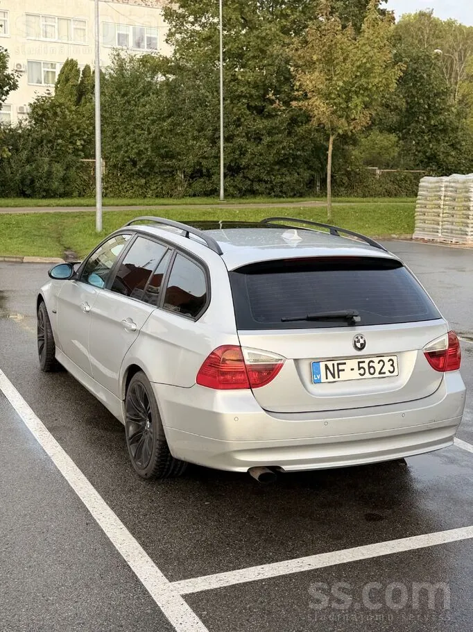 BMW 320 2007 photo 4