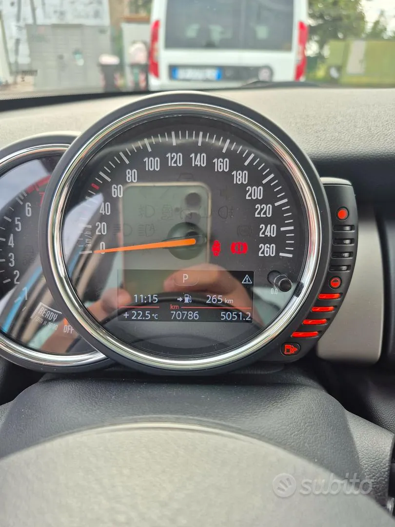 Mini Mini One 2015 photo 4