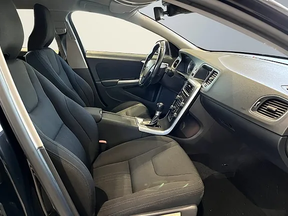 Volvo V60 2013 photo 5