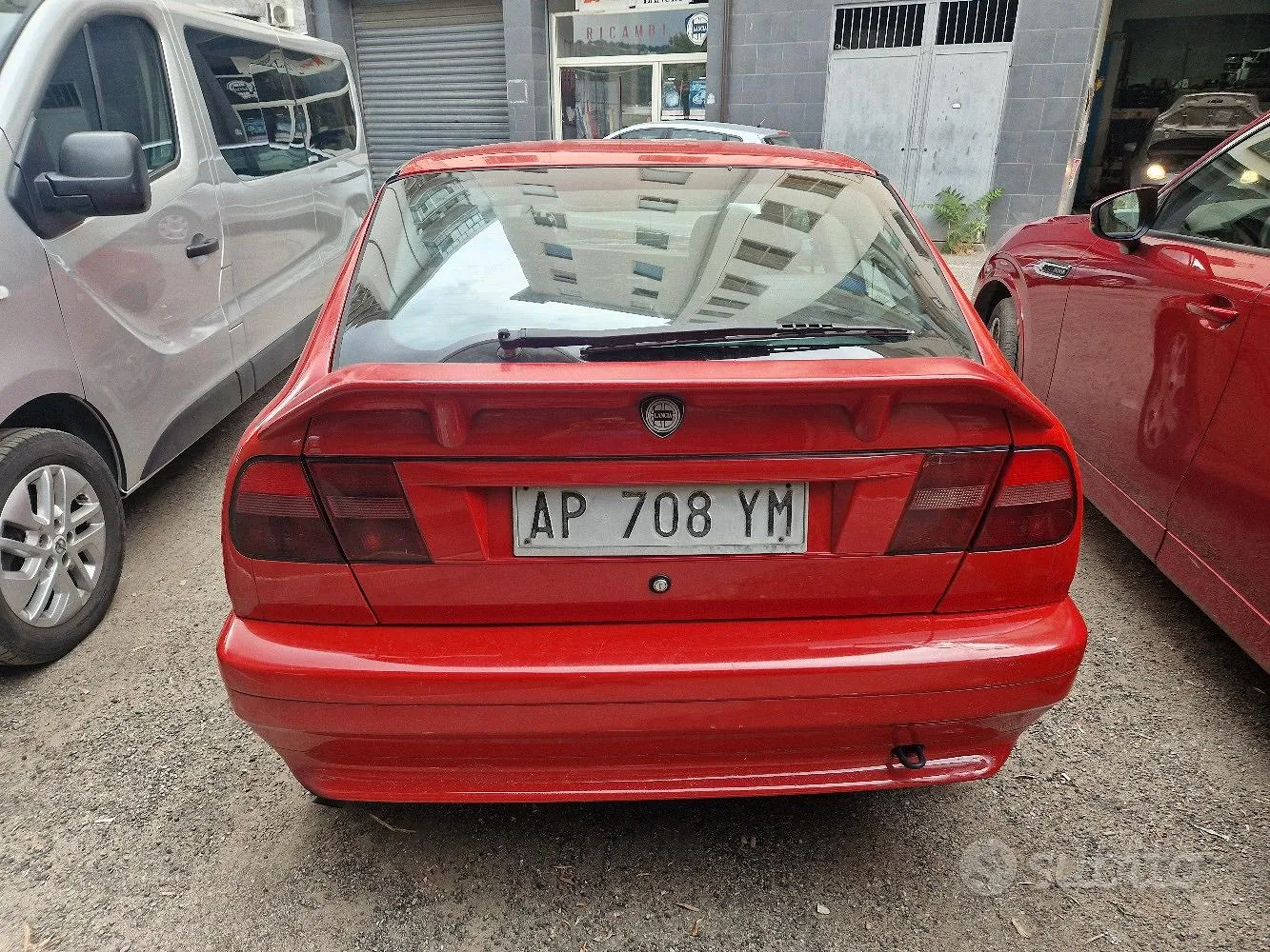 Lancia Delta 1998 photo 2