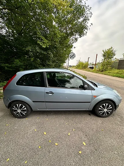 Ford Fiesta 2005 photo 5