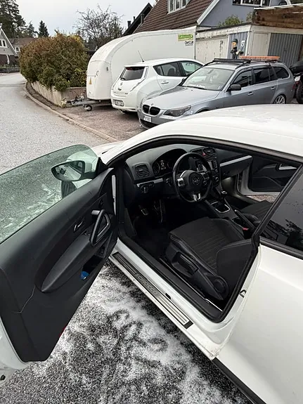 Volkswagen Scirocco 2011 photo 4