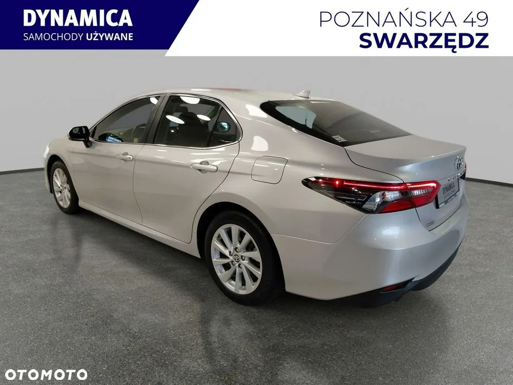 Toyota Camry 2023 photo 5